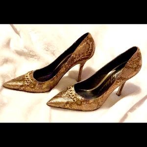 Stunning Beverly Feldman heels